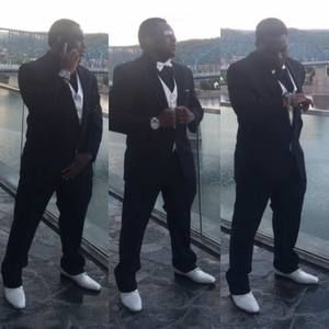 Meet your Posher, Deonta